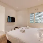 Appartement Revolution - Decoration And High-End Services Анси