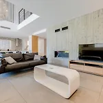 Appartement Revolution - Decoration And High-End Services * Анси
