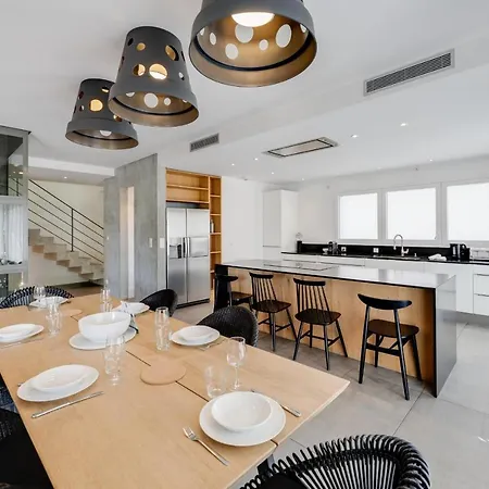 Holiday home Le Kube - De Prestige Au Centre D'annecy *
