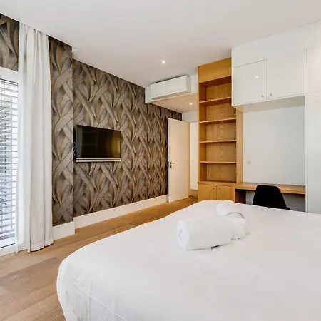 Revolution - Decoration And High-end Services Annecy