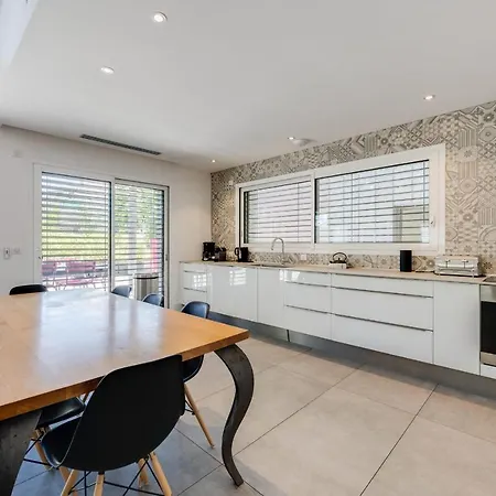 Le Kube - De Prestige Au Centre D'annecy Holiday home