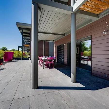 Holiday home Le Kube - De Prestige Au Centre D'annecy Annecy