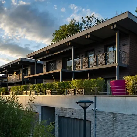 Le Kube - De Prestige Au Centre D'annecy Holiday home Annecy