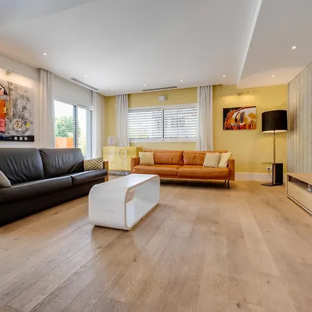 Revolution - Decoration And High-end Services Annecy